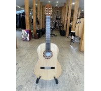 Классическая гитара L.E.O мастеровая 