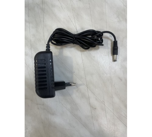 Адаптер питания 12V 1.5A