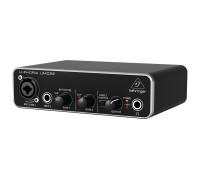 Звуковая карта BEHRINGER UMC22 