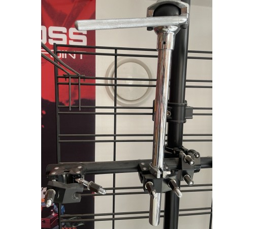 Держатель том барабана на бас-барабан MAXTONE TN417L